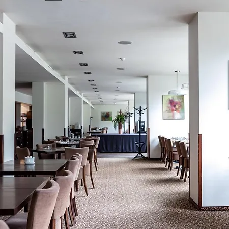 Panorama Hotel 3*
